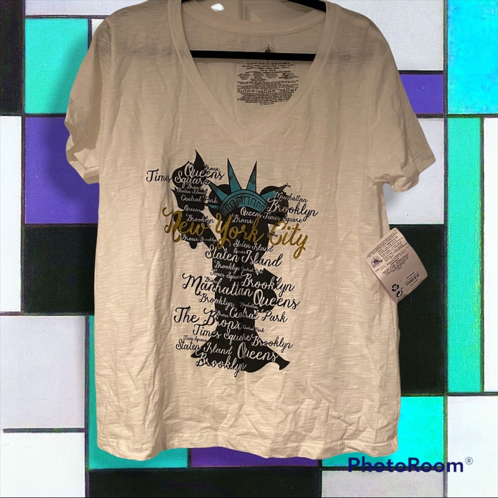 Disney, Mickey Mouse, New York V-neck T-shirt